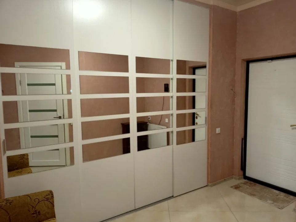 продажа двухкомнатной квартиры номер A-174478 в Приморском районе, фото номер 9